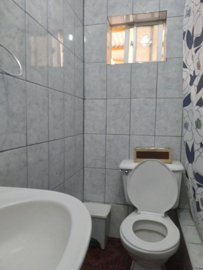 Hare O Ahani Hanga Roa Bagian luar foto