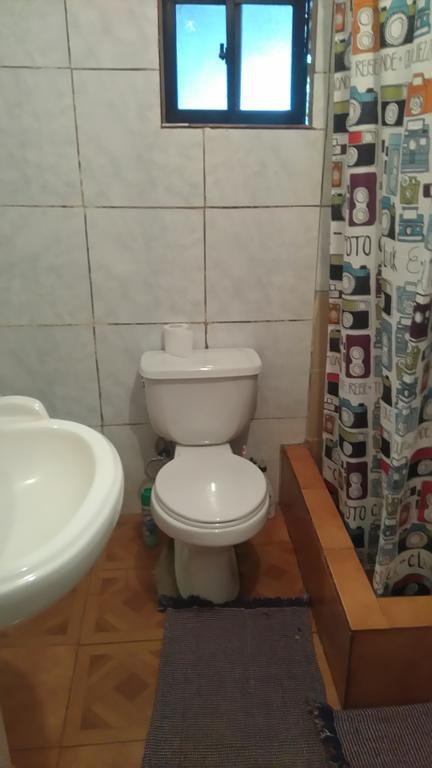 Hare O Ahani Hanga Roa Bagian luar foto